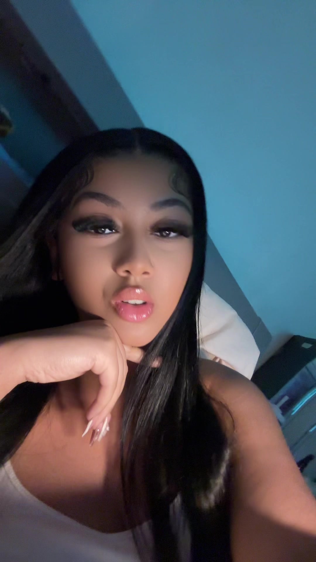 @angie.