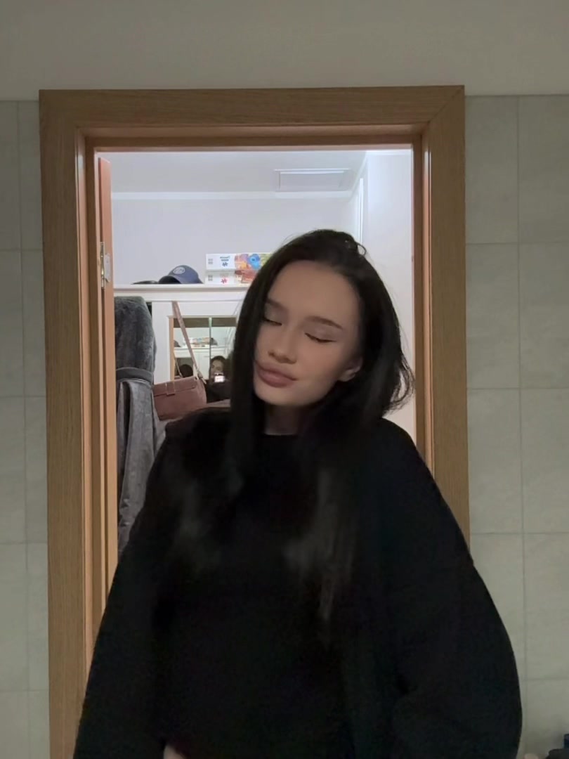 @kursisha