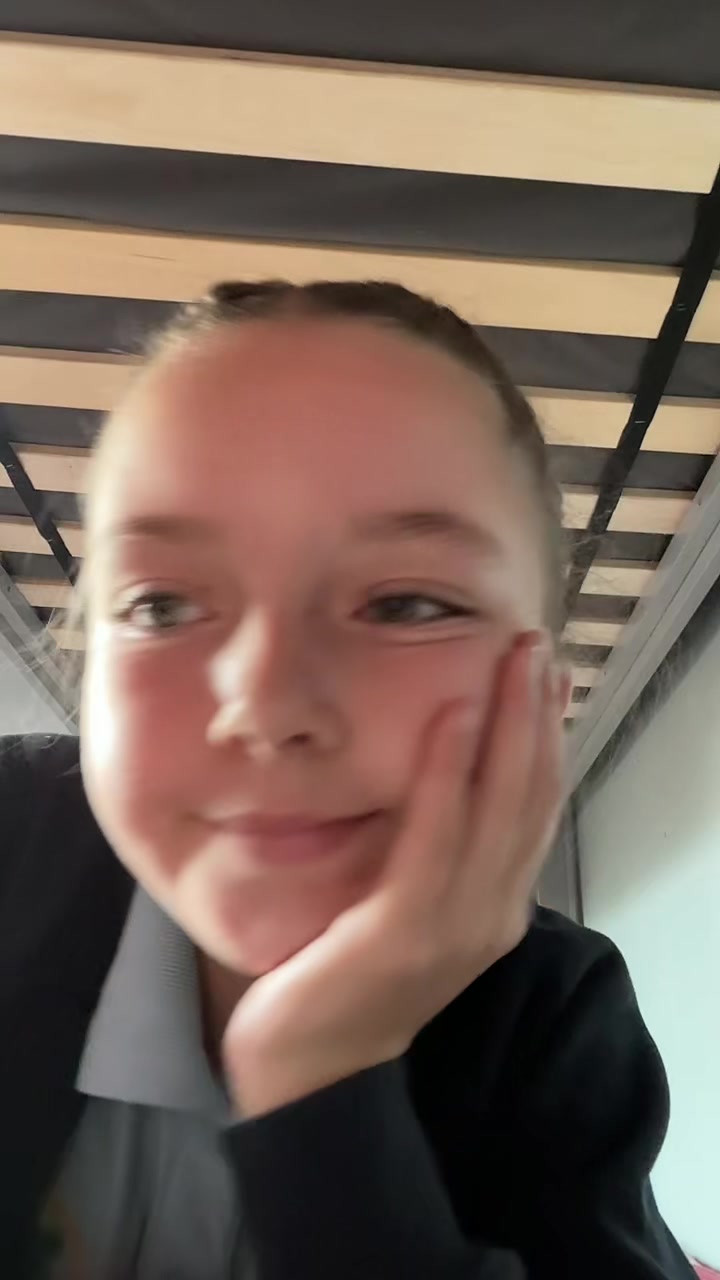 @tulisaleaigh18