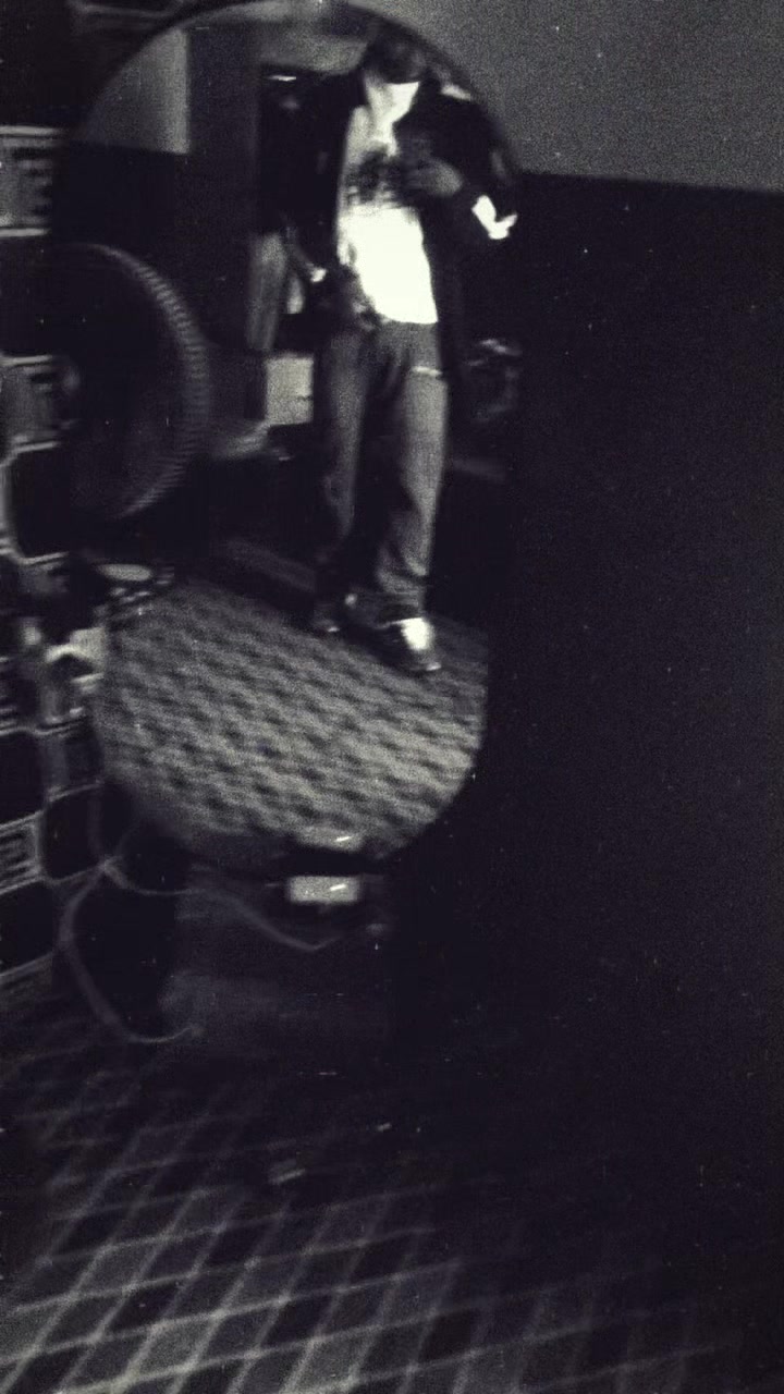 @&Aacute;L&Aacute;Ń&Iacute;🖤🦍