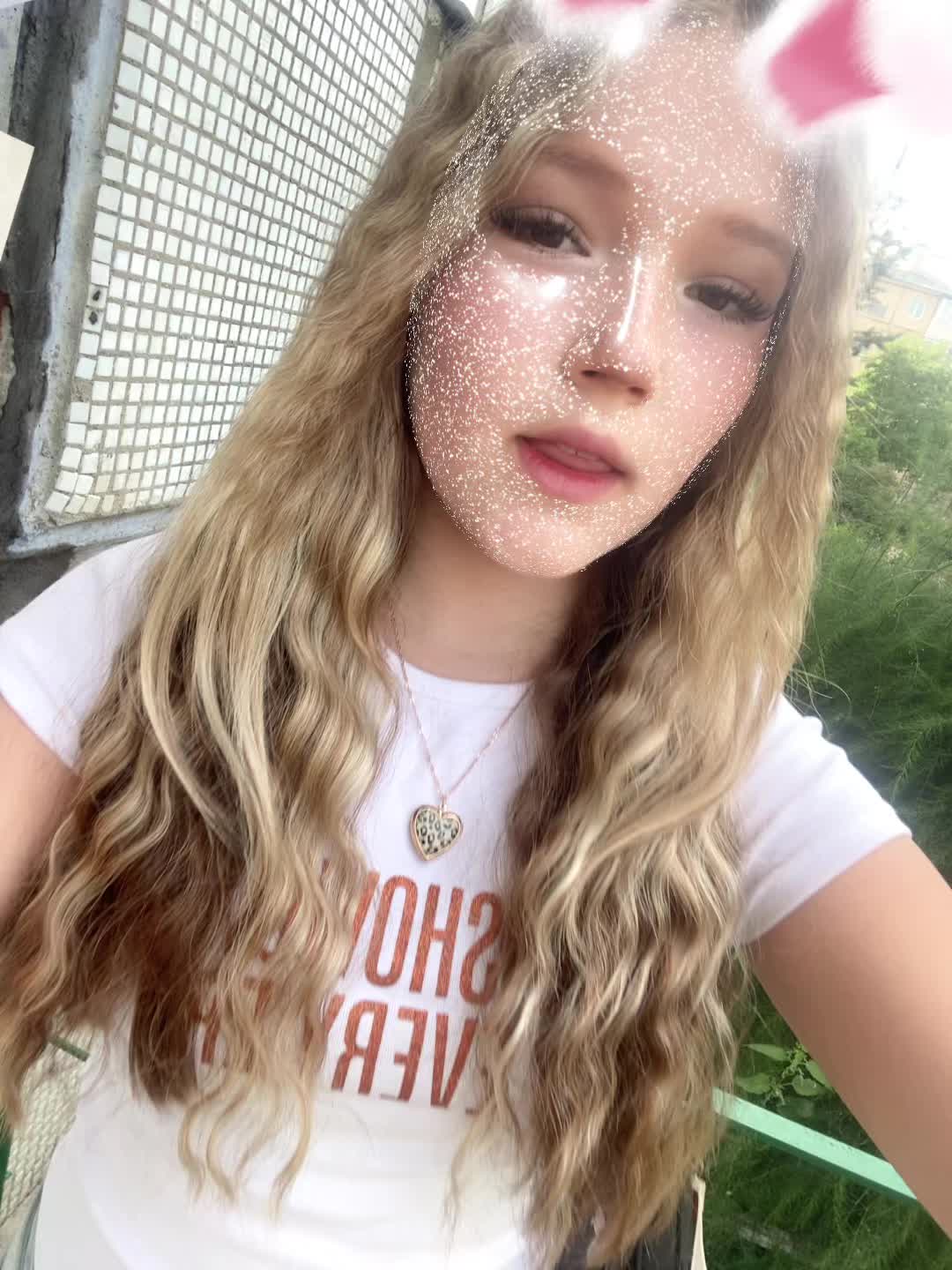 @julii.ssqww