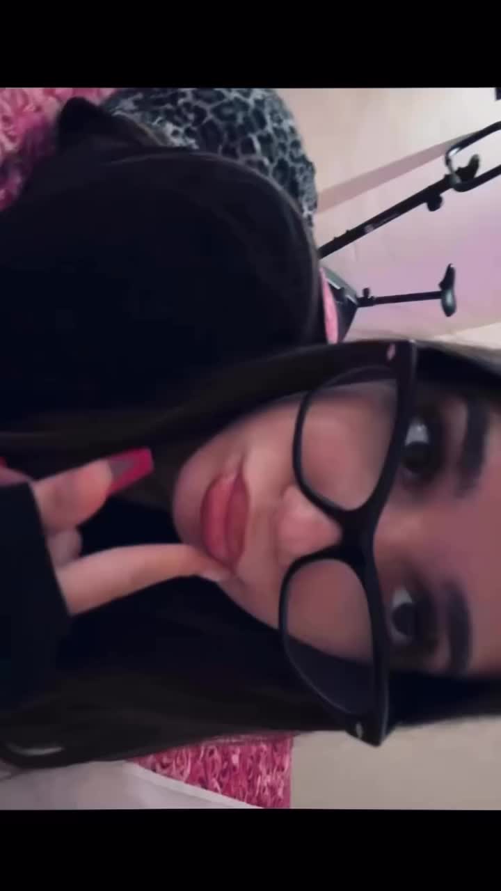 @𝒢𝒾𝓊𝓁𝒾🌺