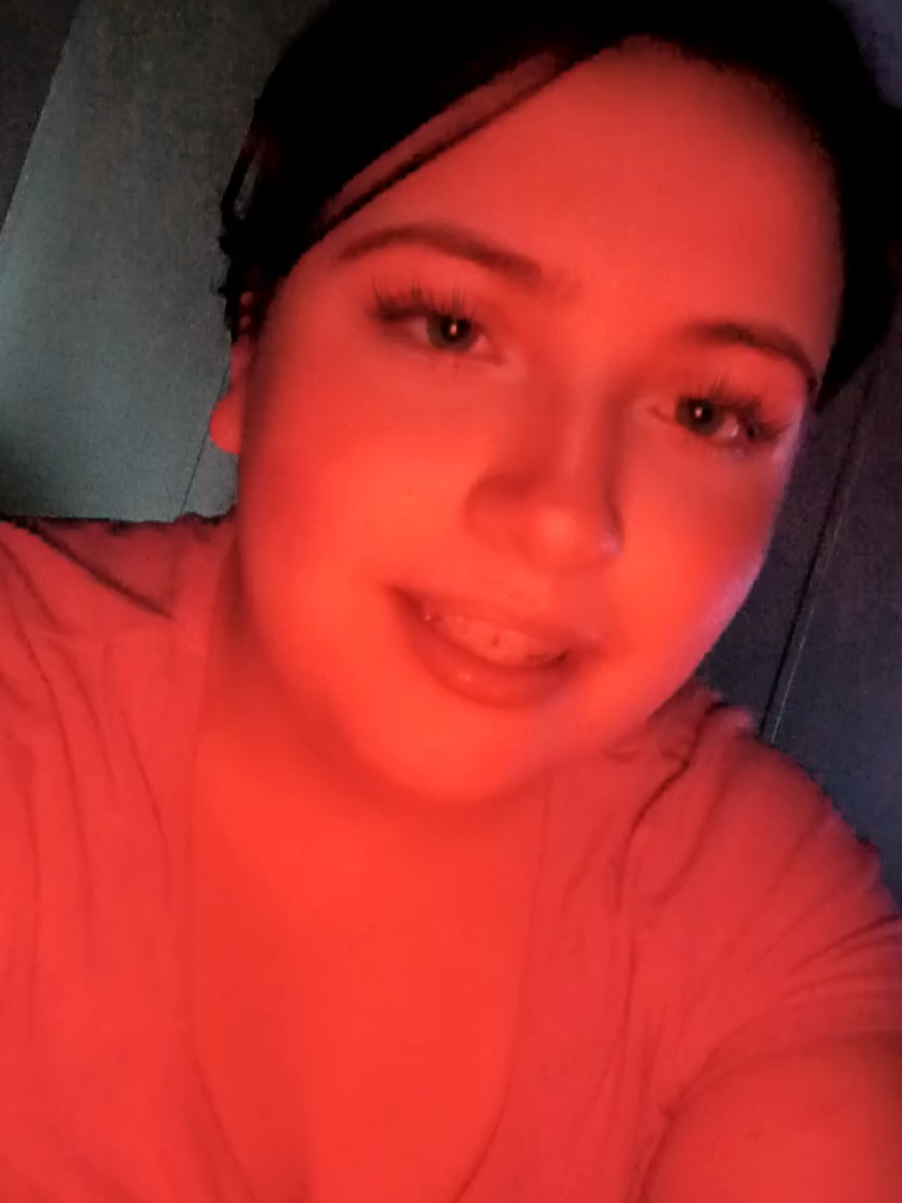 @EncantoAshPlayz