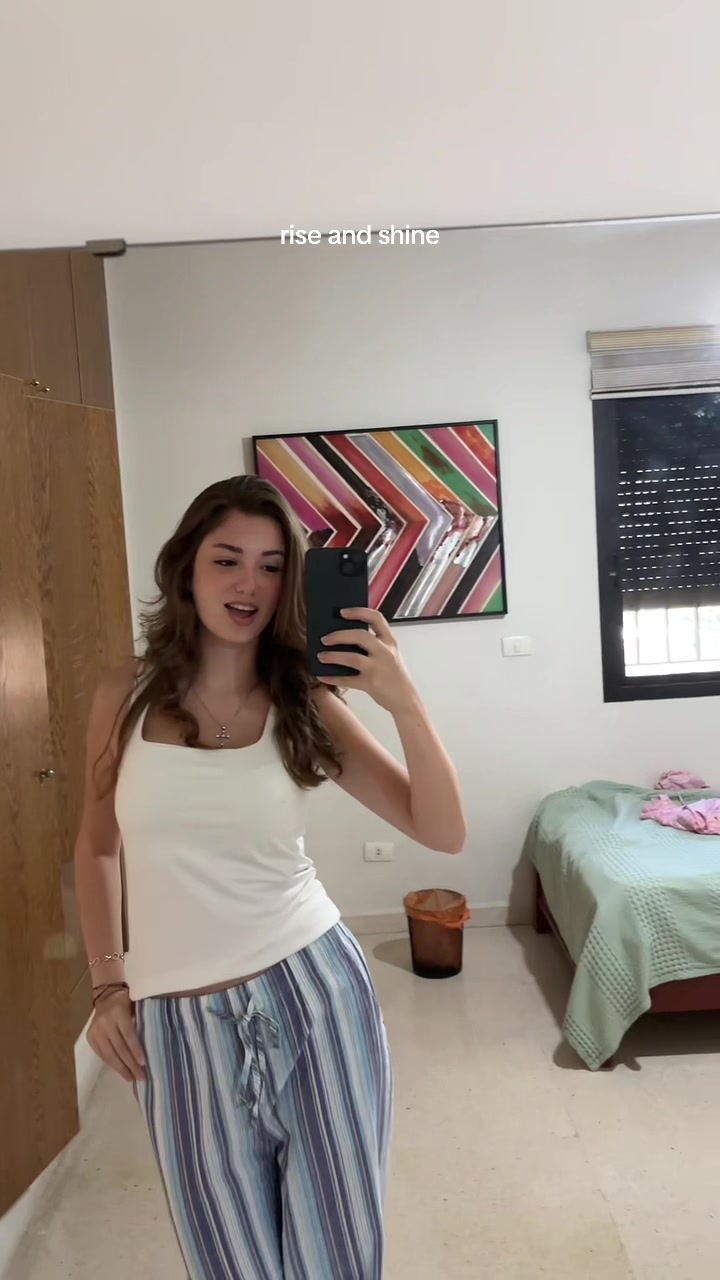 @joylynnfarah