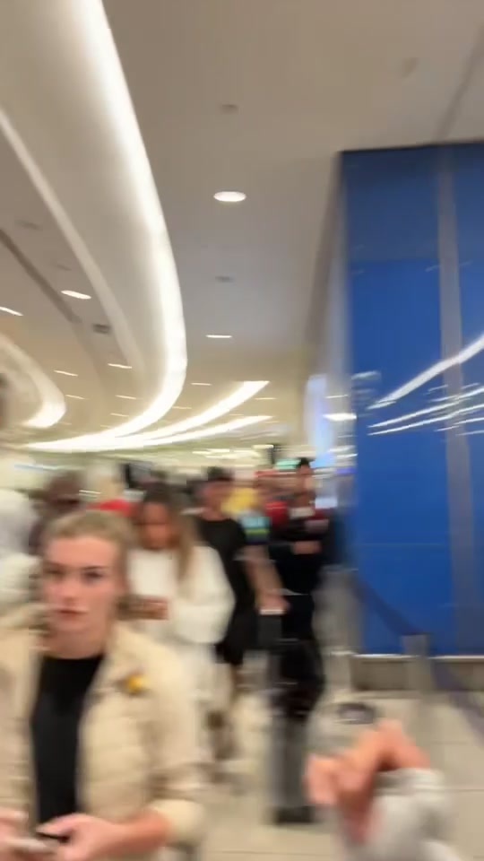 @justinvanderveen