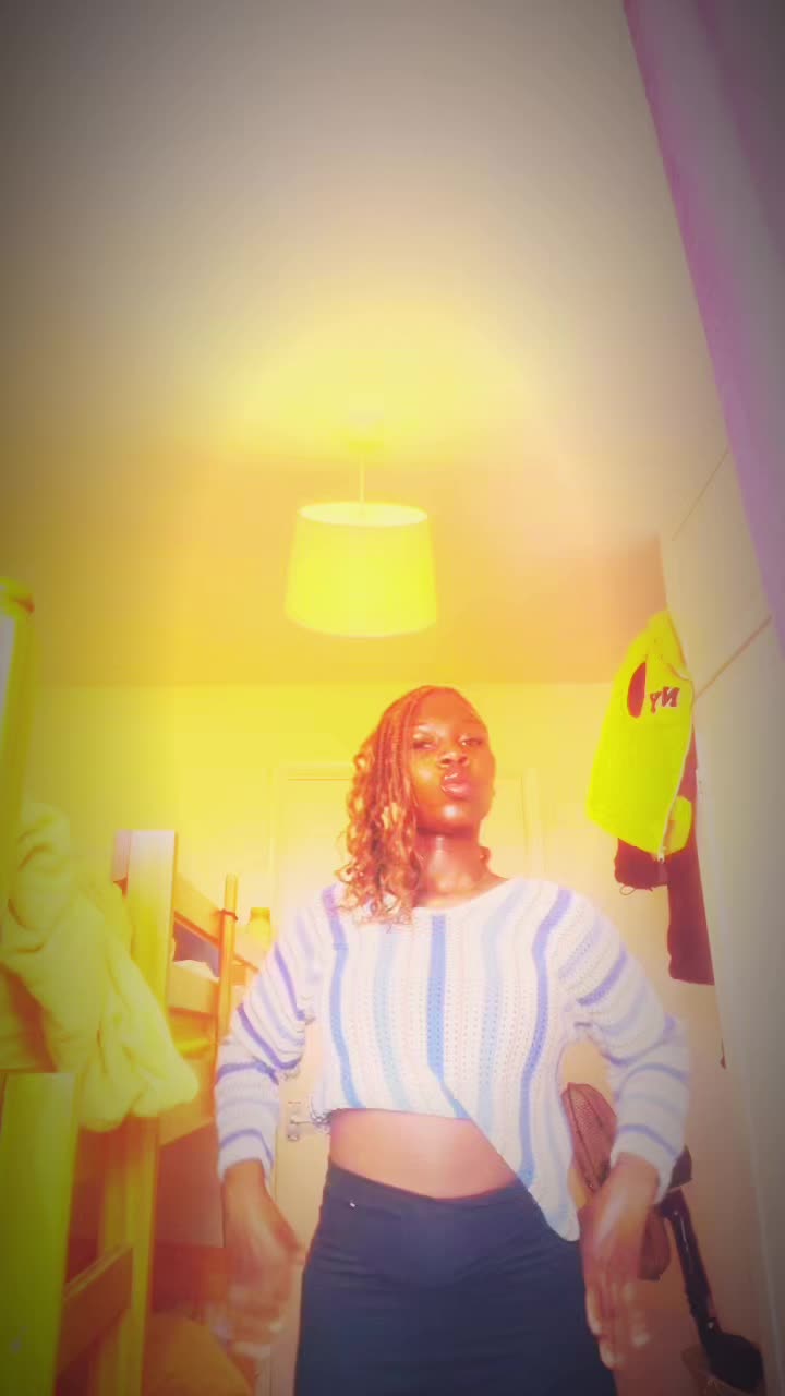@Ayo💋