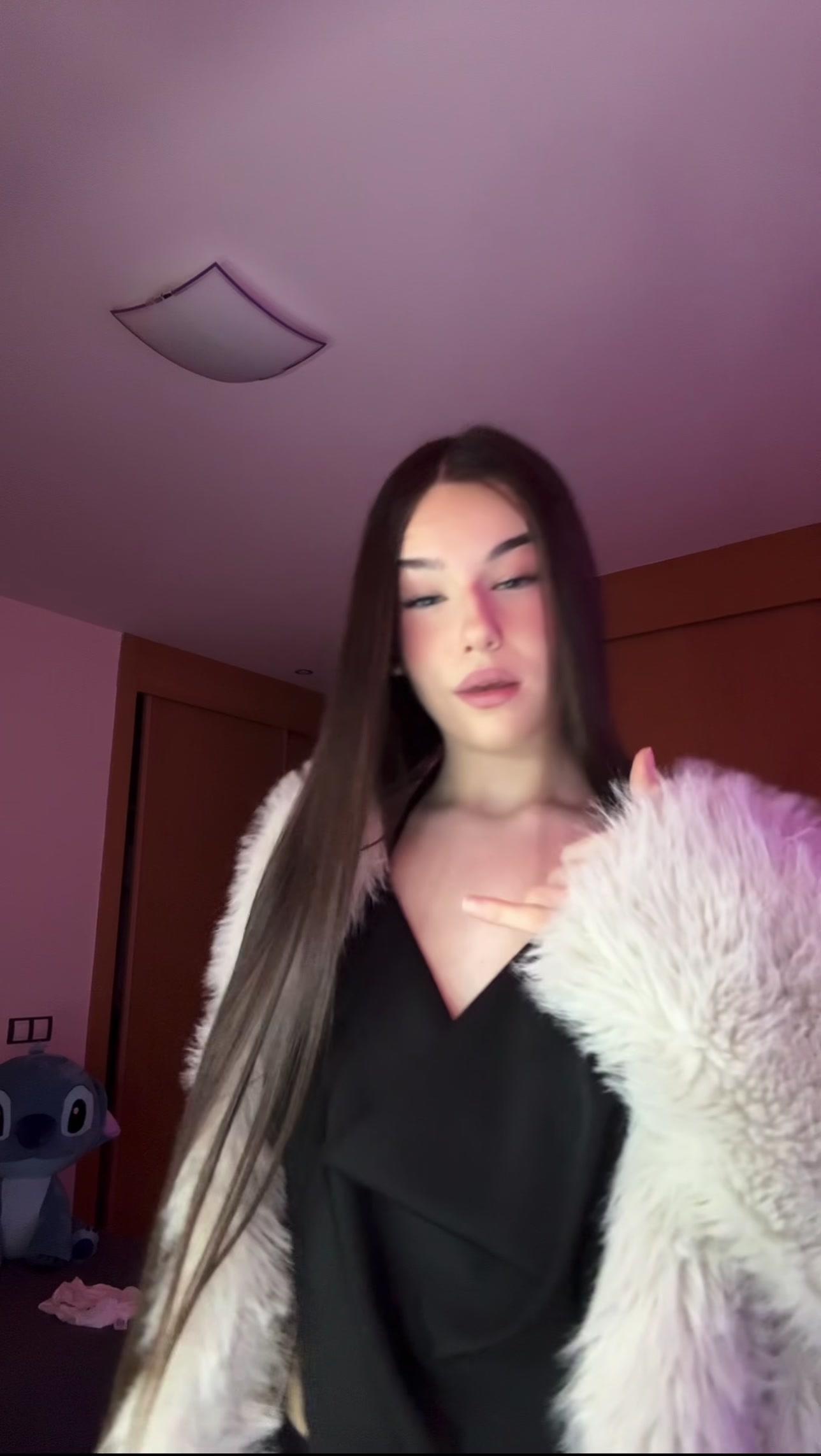 @👸🏻