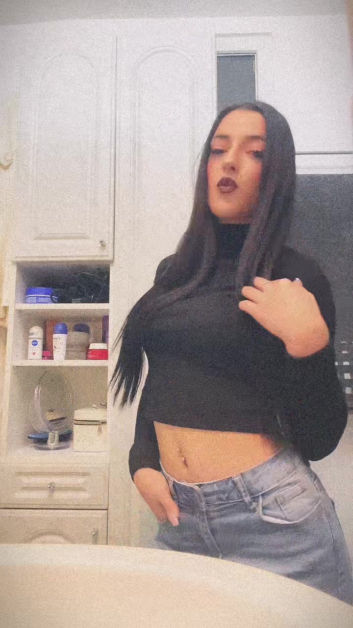 @👸🏻ℳ23𝒯🤴🏻