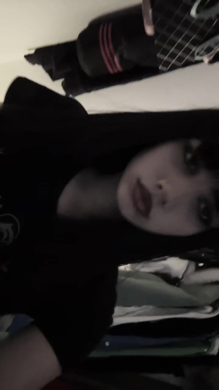 @Dianamite 🧨 ♱