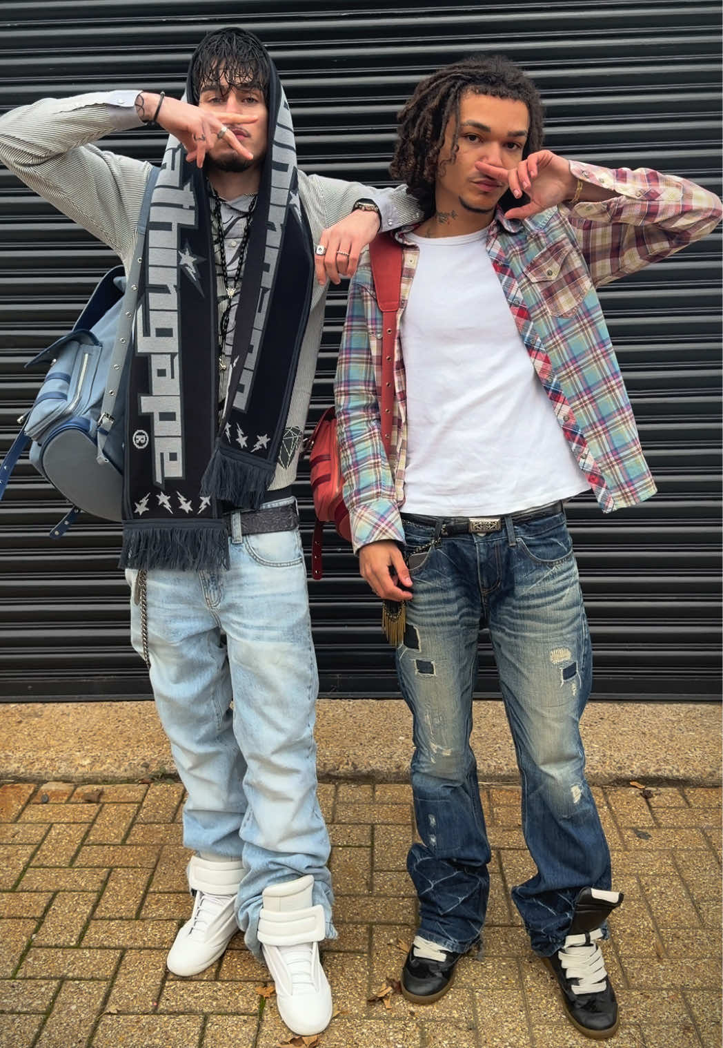 @desires