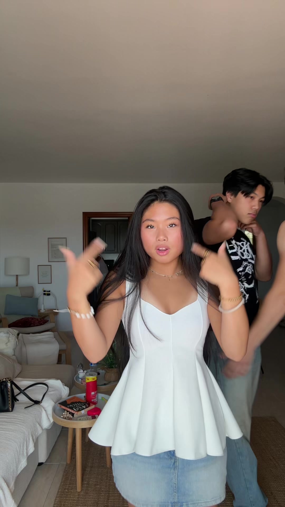 @Alinaaa