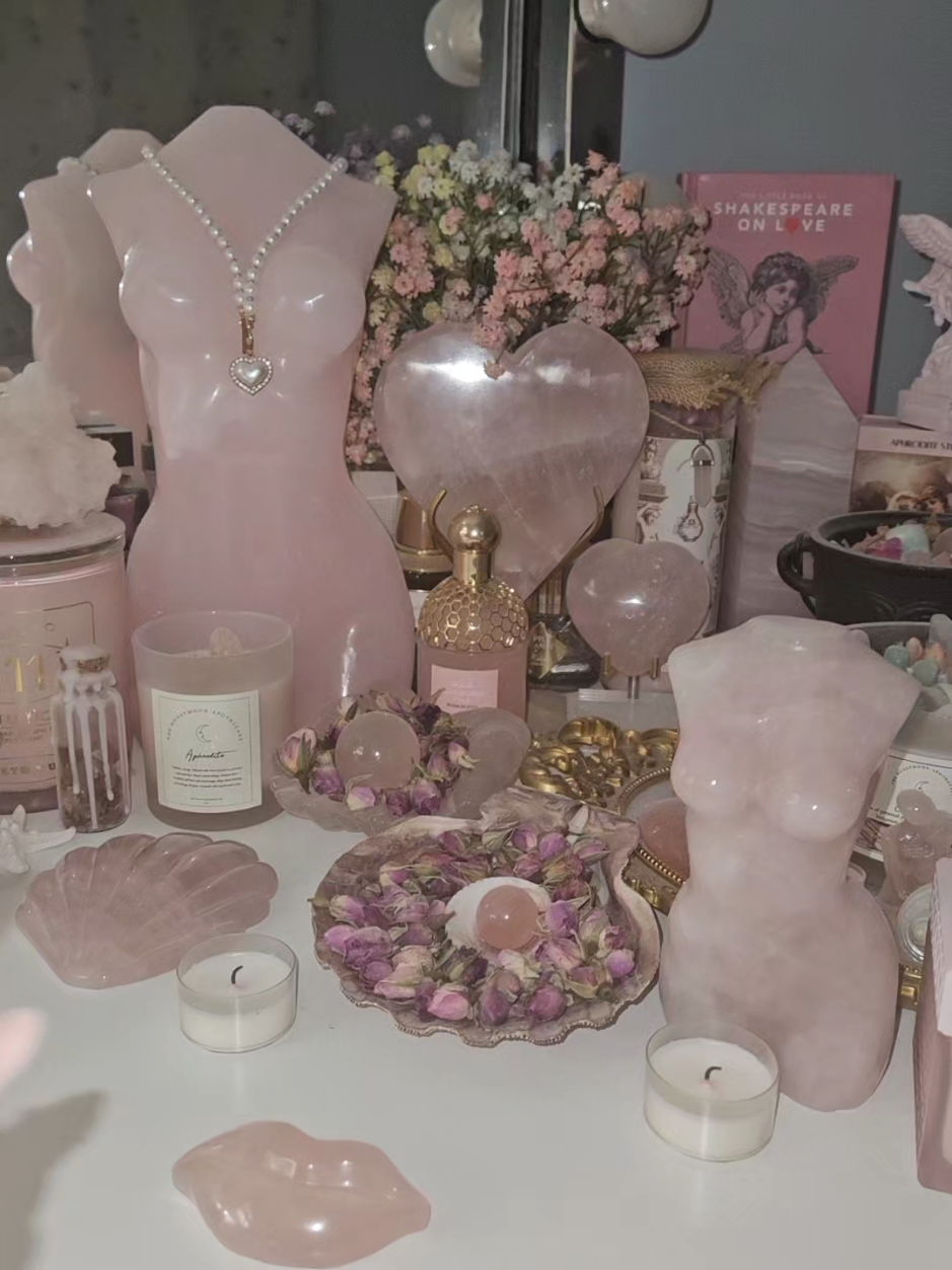 @Cinnamon Girl 🦢✨️🪞🫧