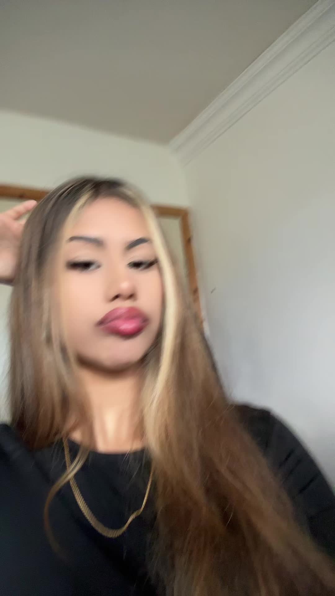 @aisha🤍🪞