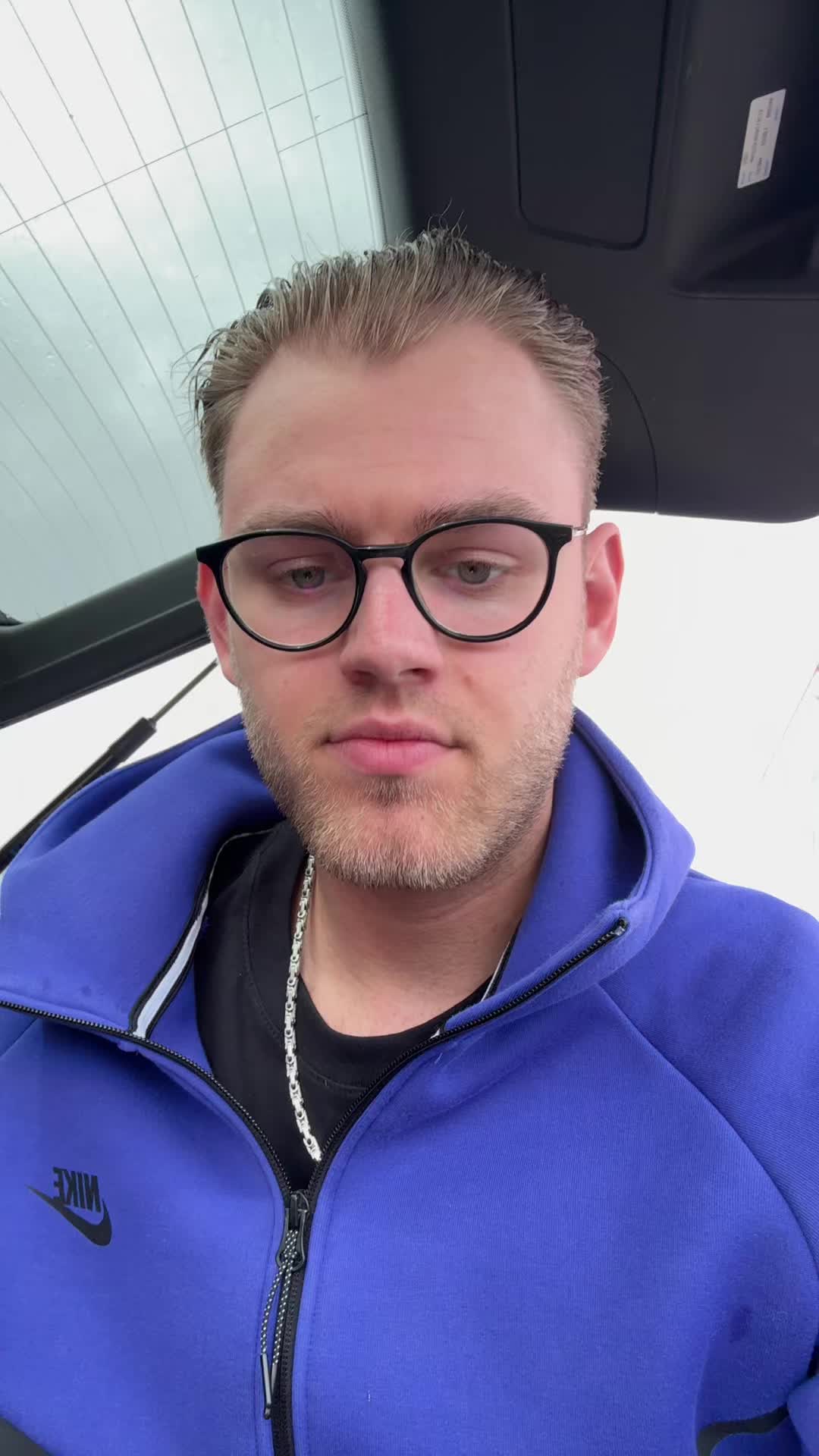 @LouisVuittonLukas
