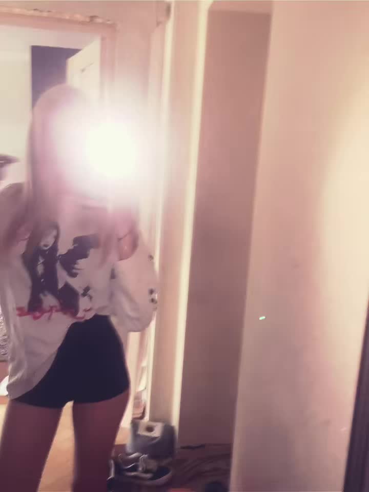 @"ℳ𝒾𝓇ℴ𝓃ℴ𝓋𝒶𝒶"🌡️