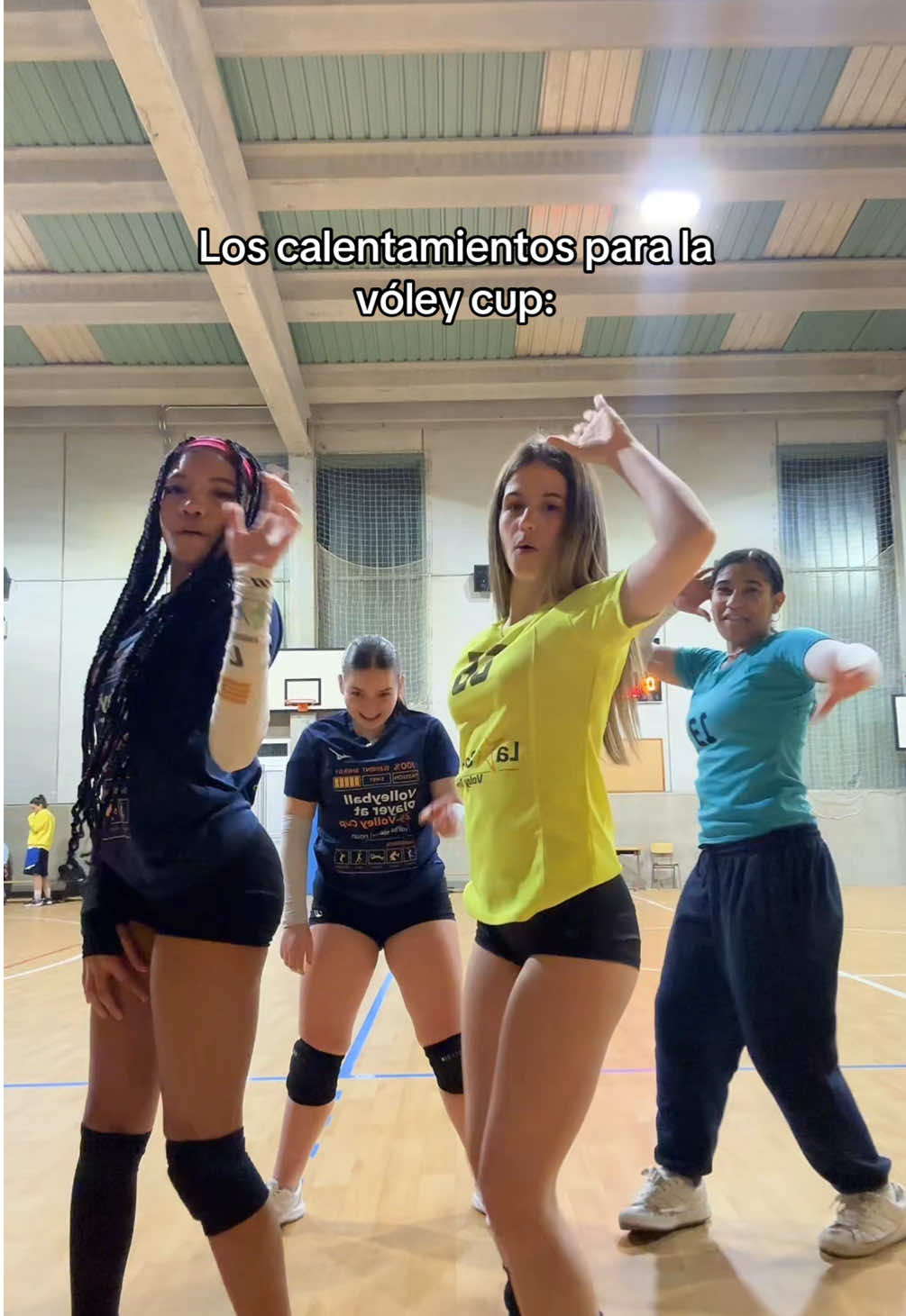 @🏐