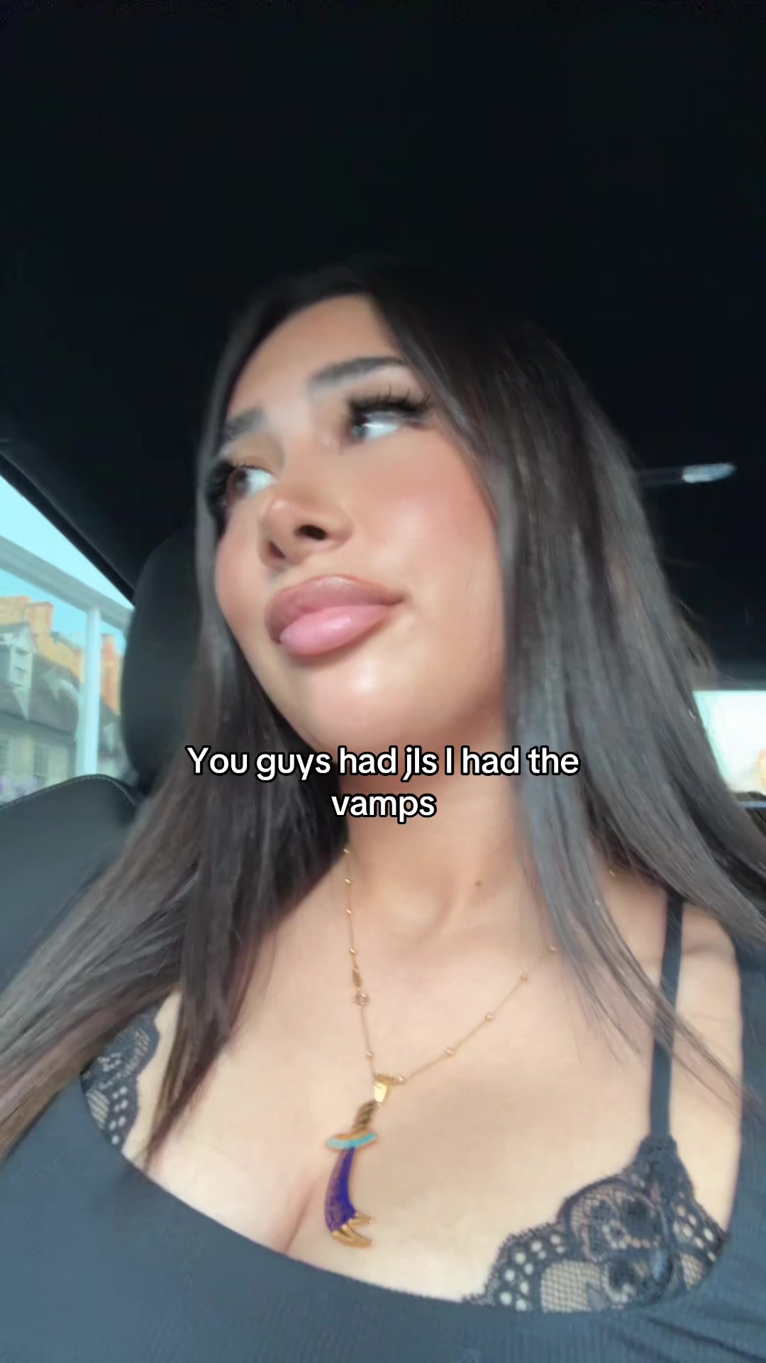 @zahra 👑