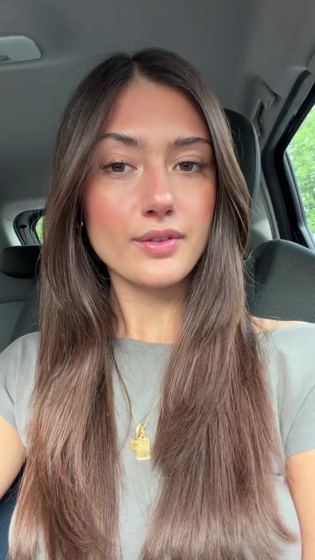@zoesimoninii