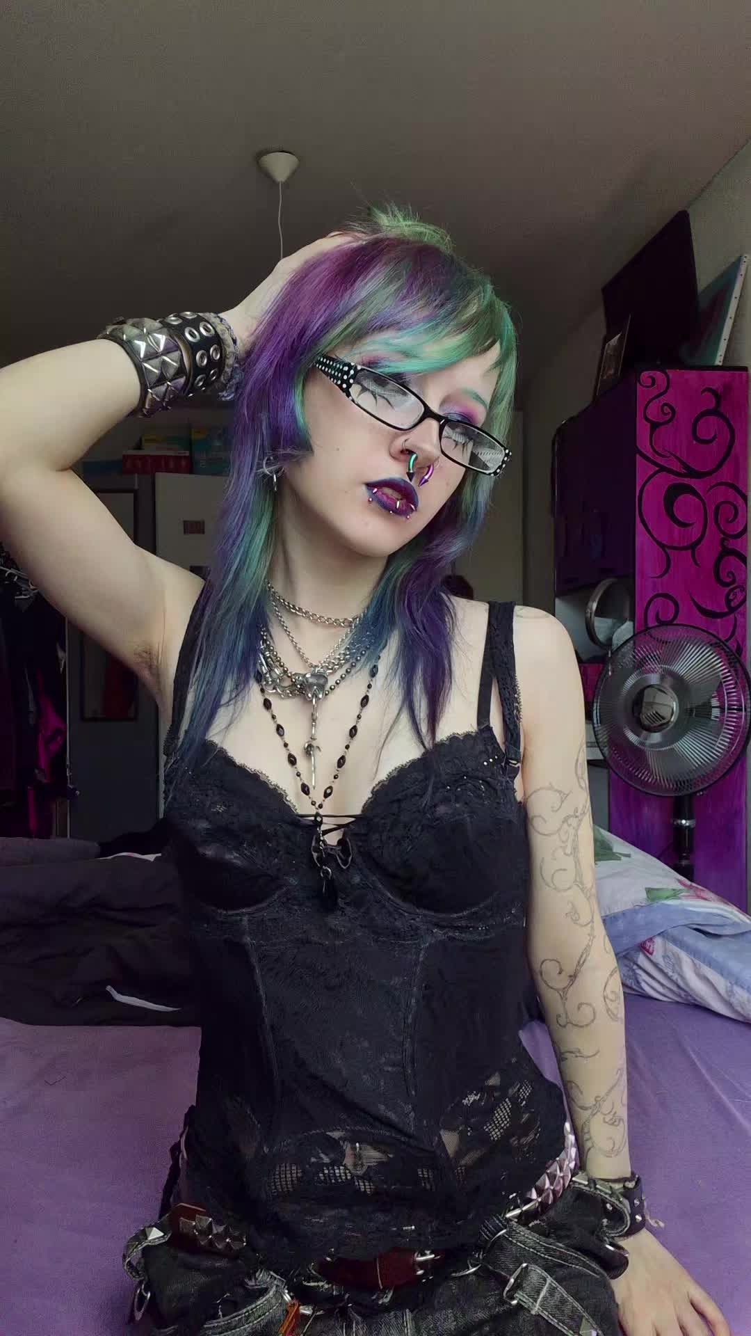 @porcelaindoll☣