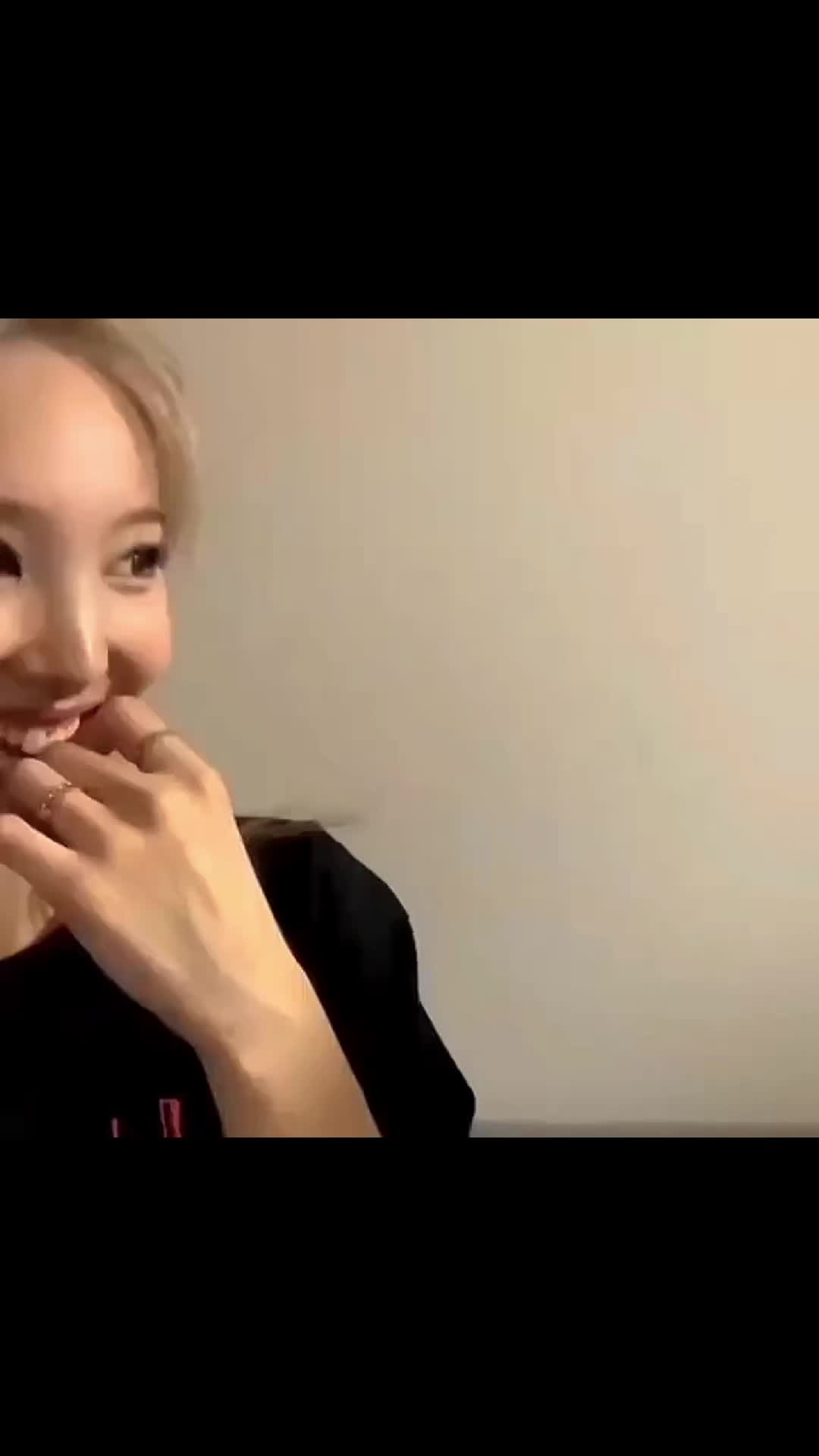 @Moshiplli&hearts;╣[-_-]╠&hearts;