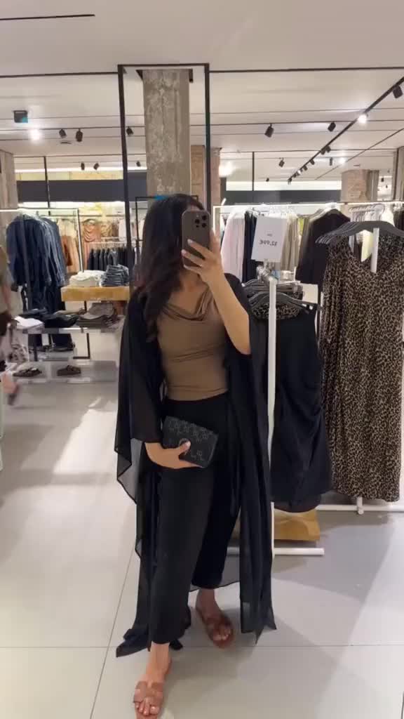 @Mahekky3