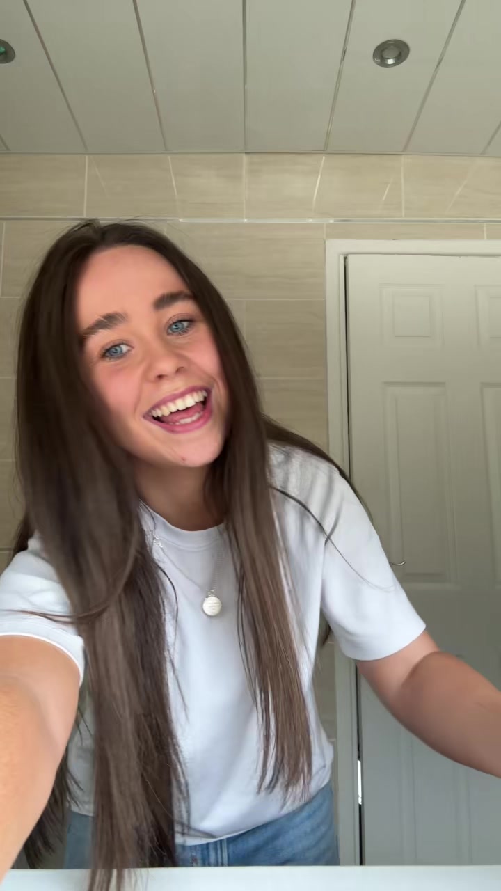 @Lilymitch05