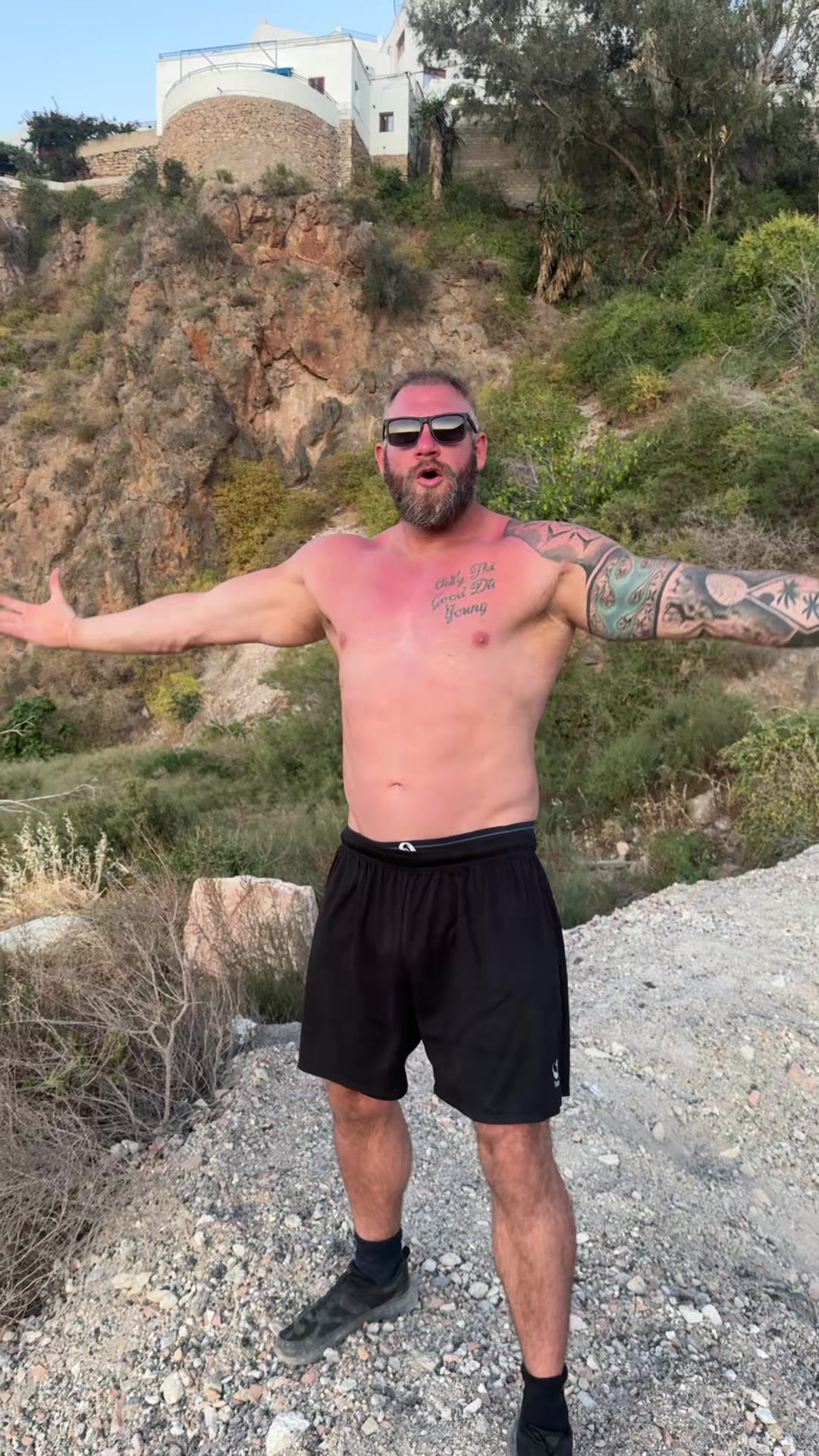 @AussieManAdventures