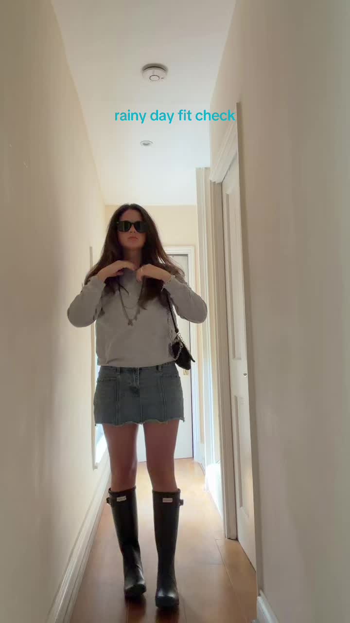 @anna_kornis