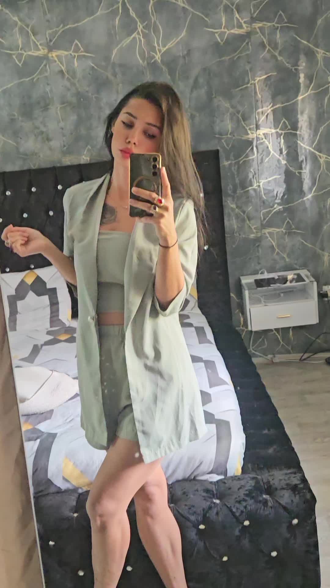 @nikoleta
