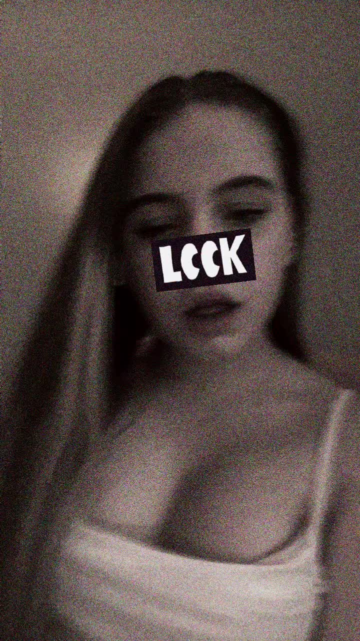 @Chloe