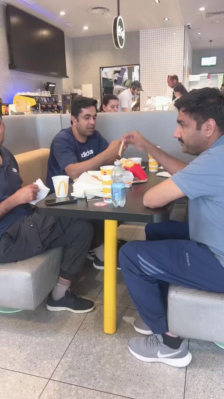 @Sandhu.🇵🇰🇪🇺🇨🇾🇮🇹