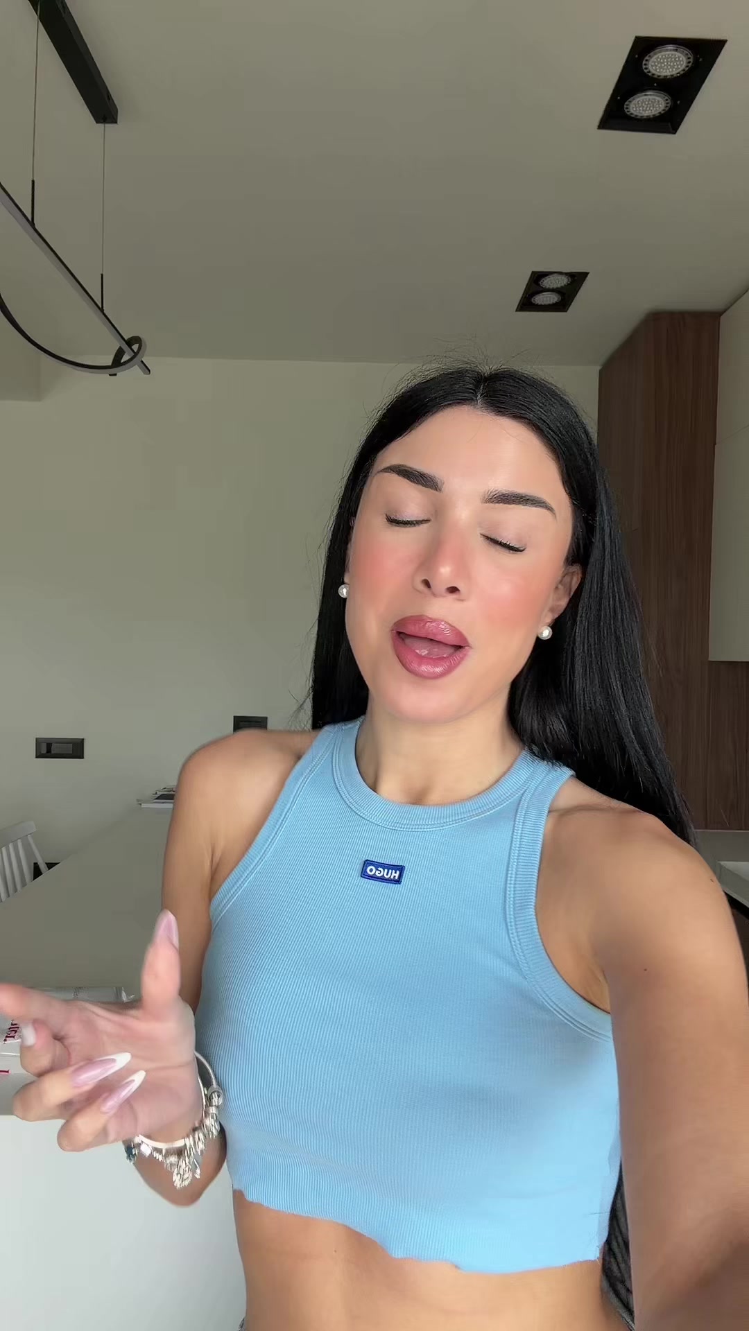 @cholidouu