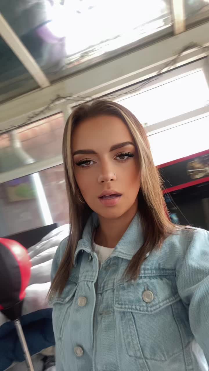 @💋CHLO💋