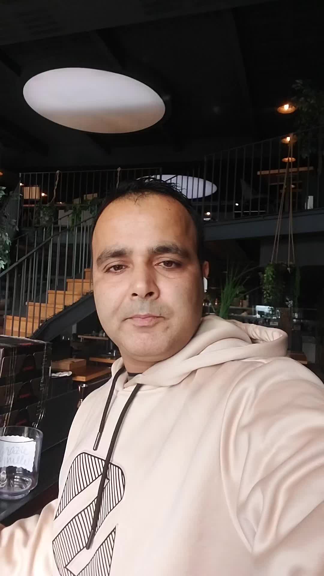 @Usman Italy