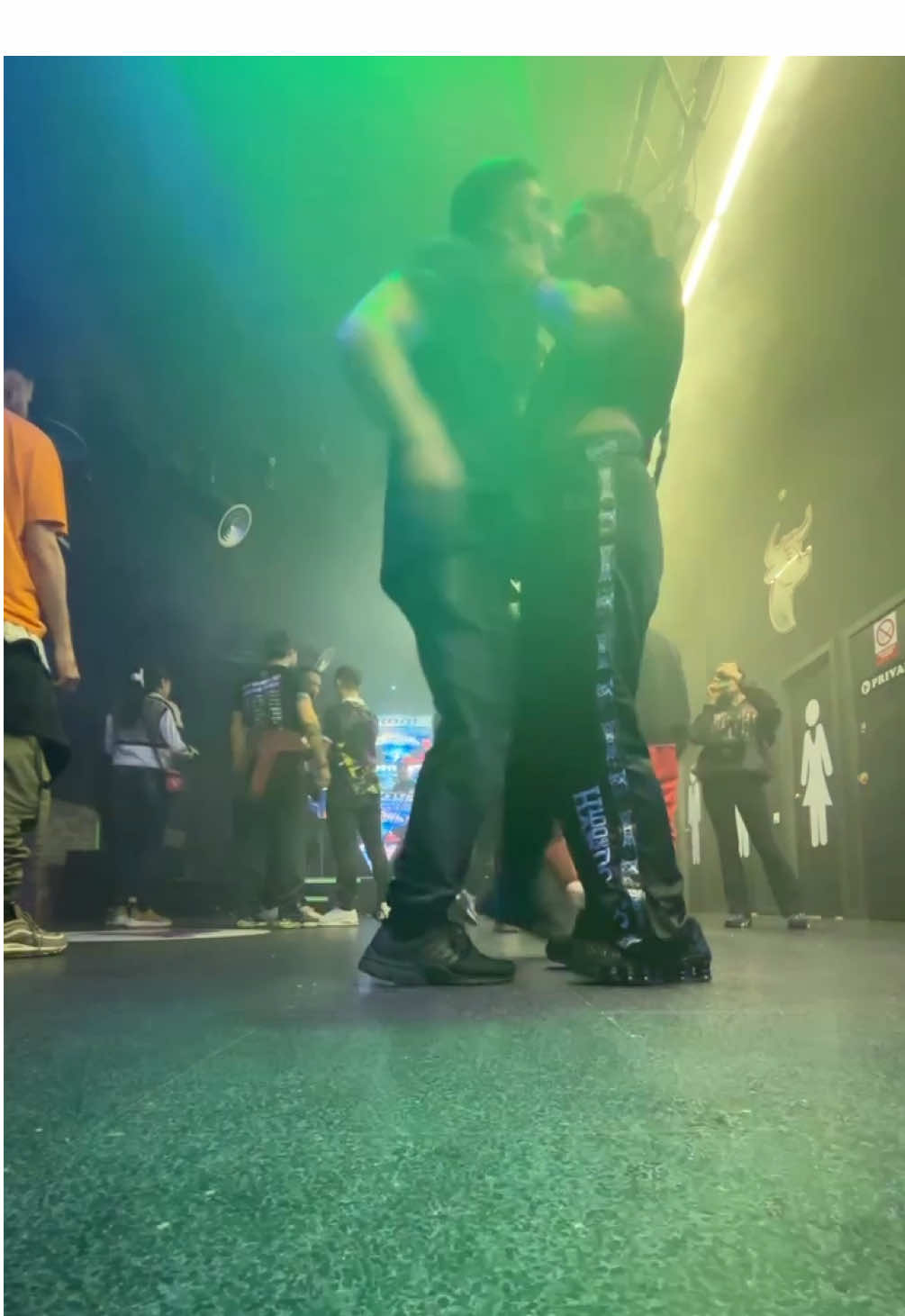 @MamiiJhaitanss 🔊🐆🌹