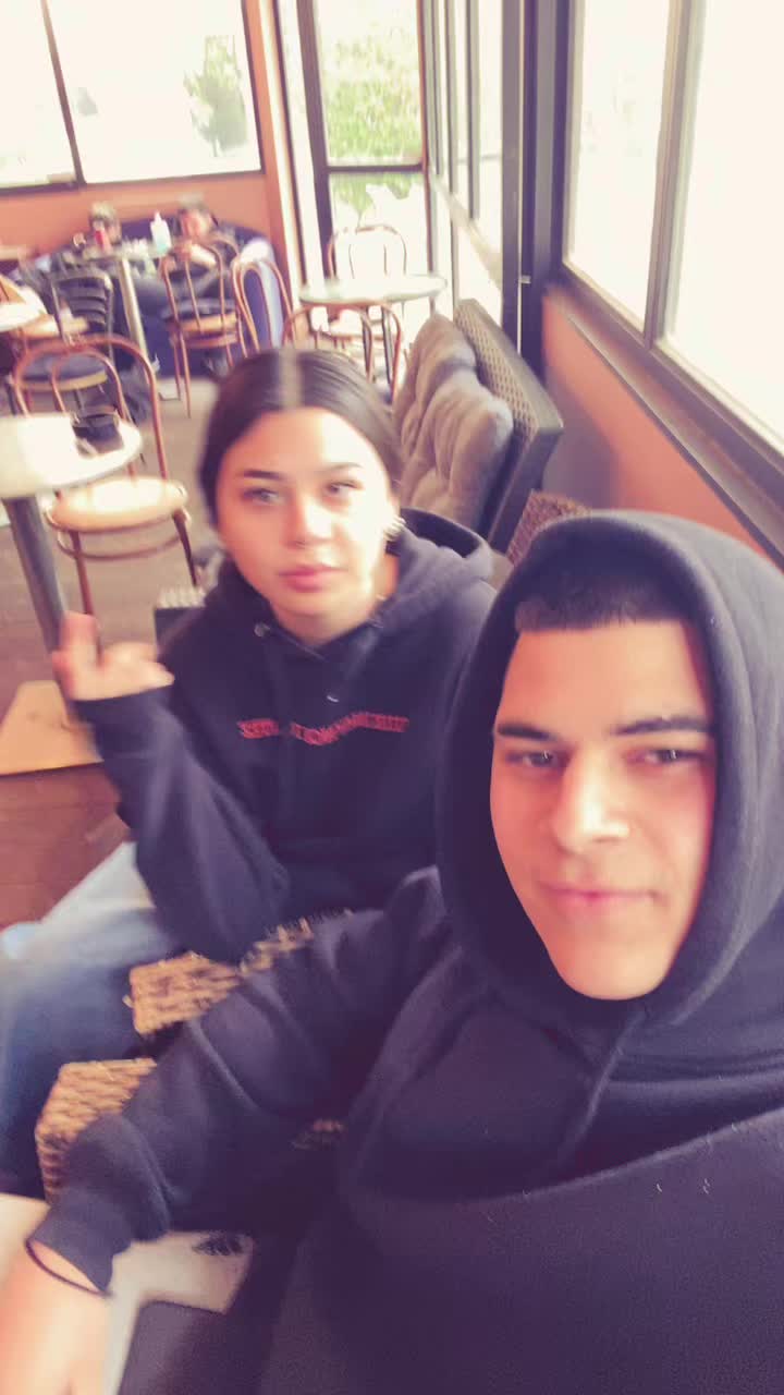 @🐐