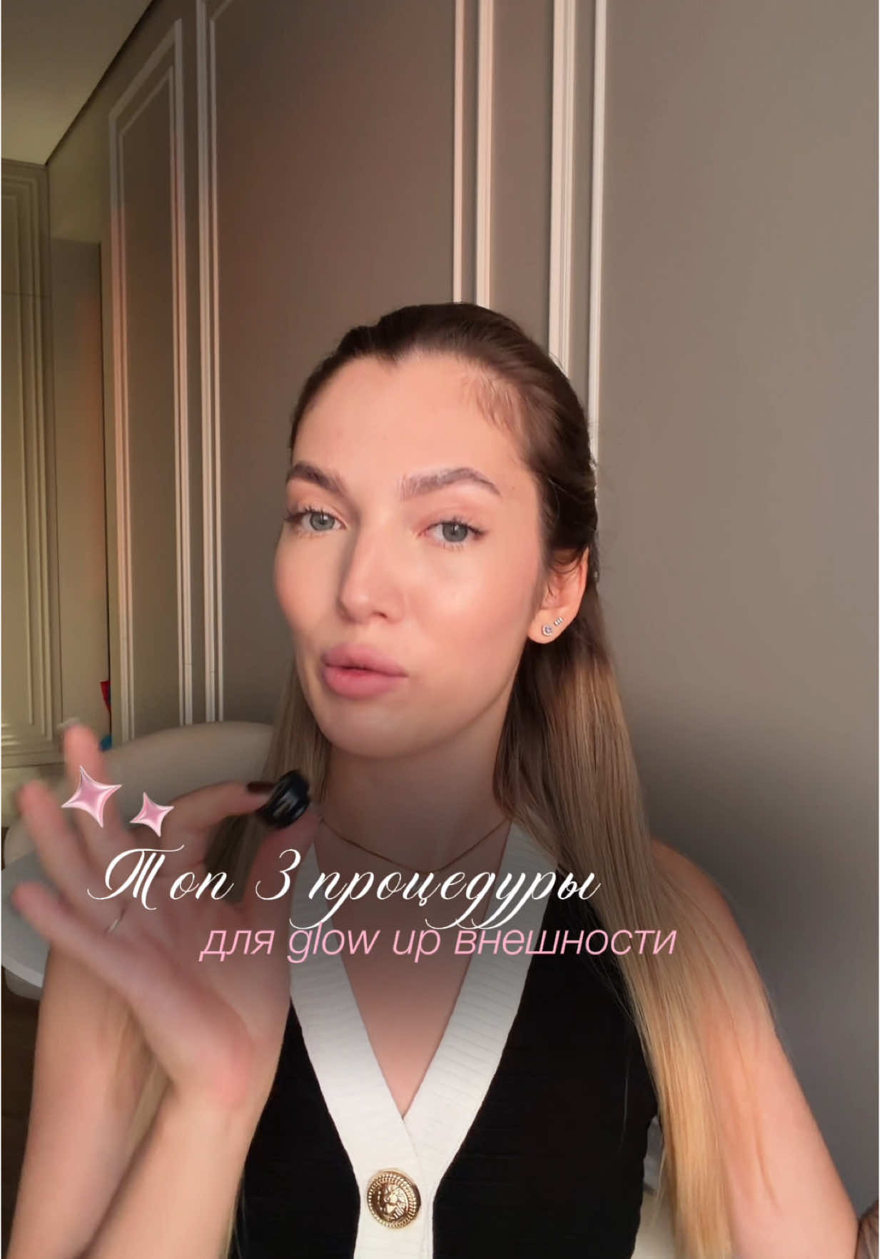 @Vikisaay
