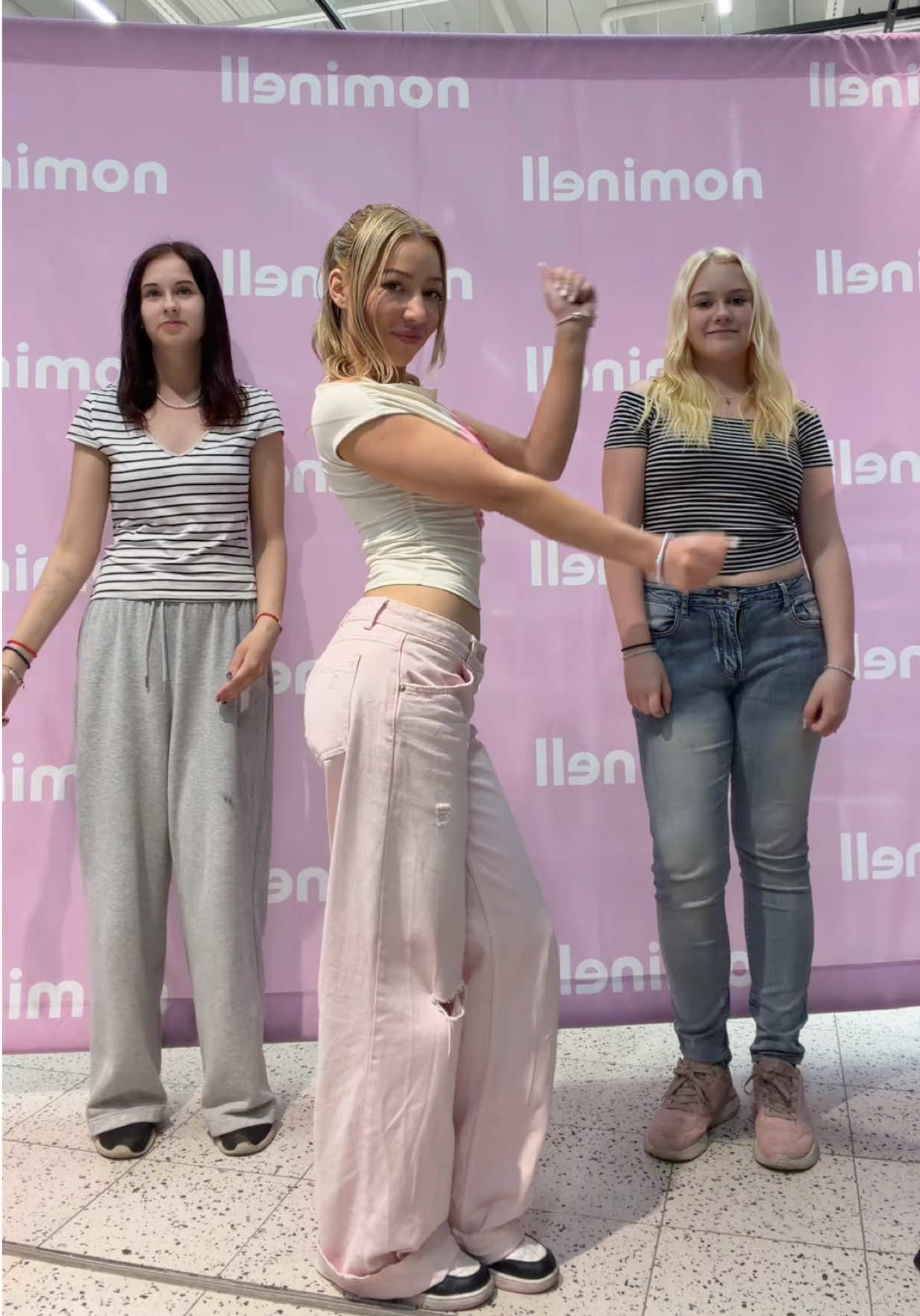 @NelliOrell