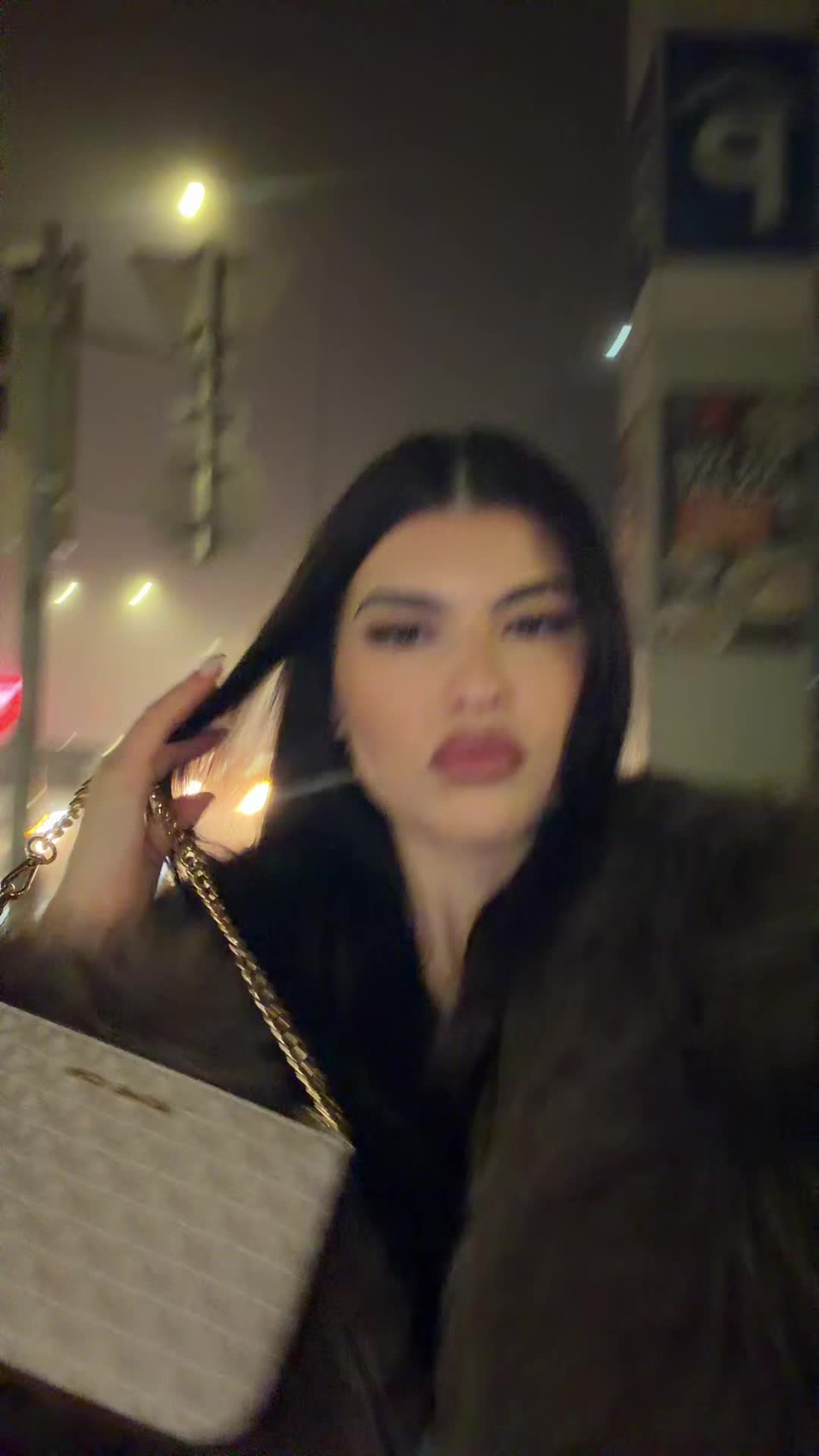 @𝐋𝐚𝐫𝐢𝐬𝐚
