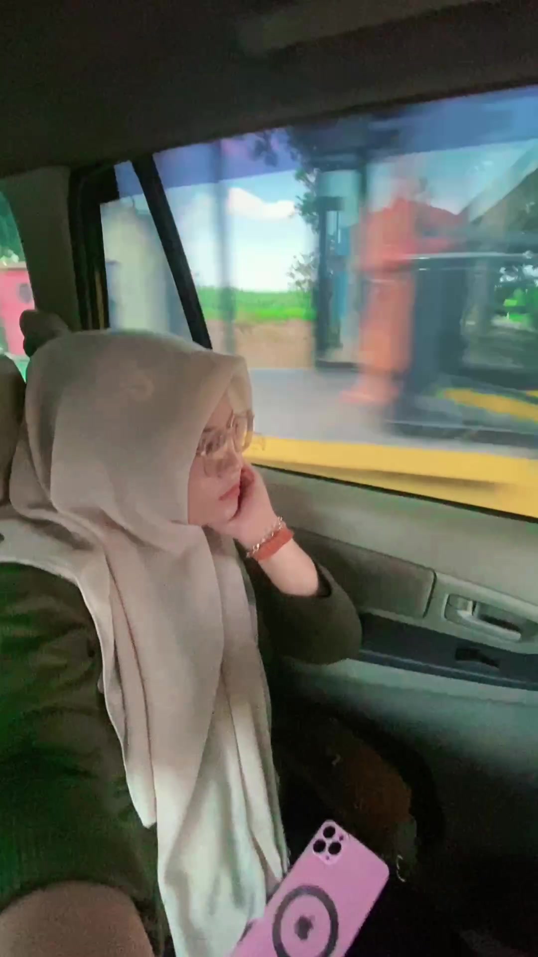 @Anissa Herdian