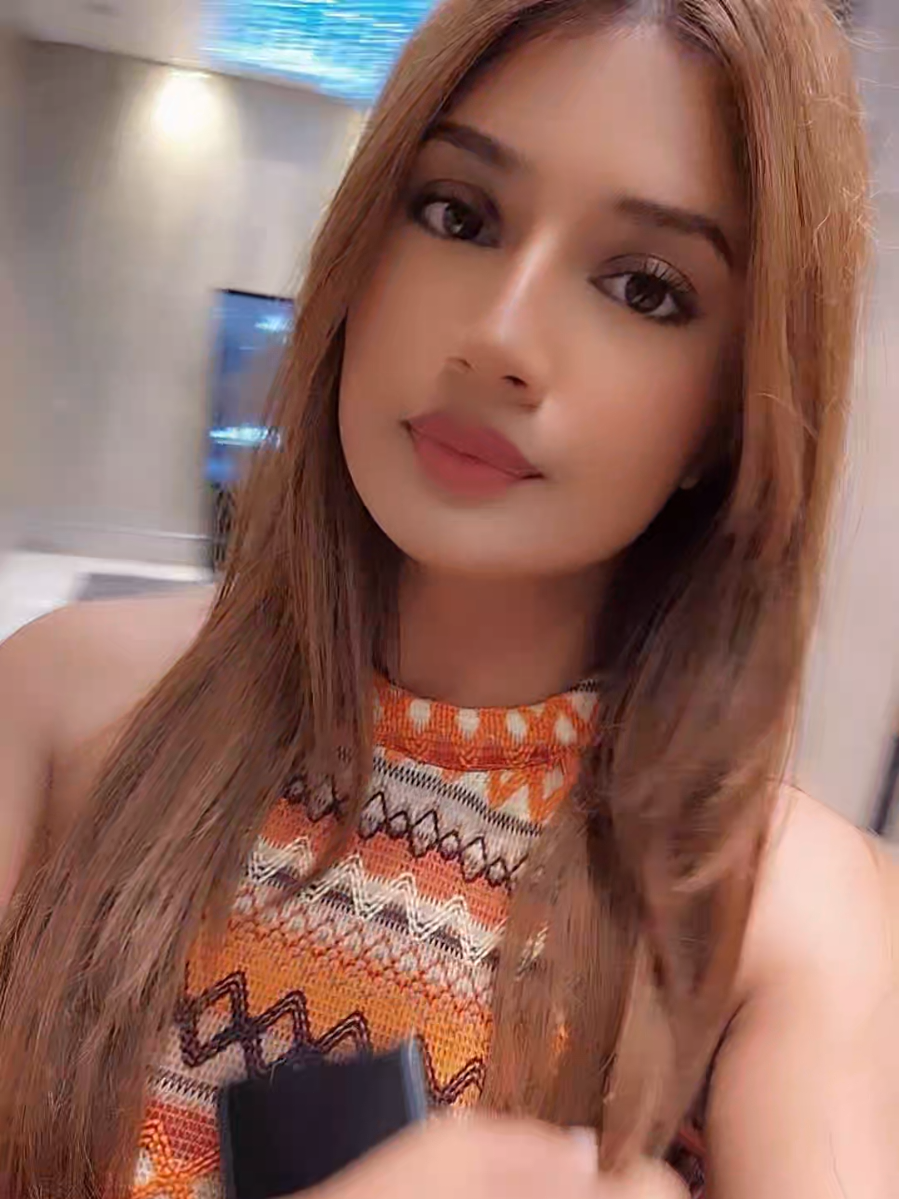 @Vee Enn 🌺
