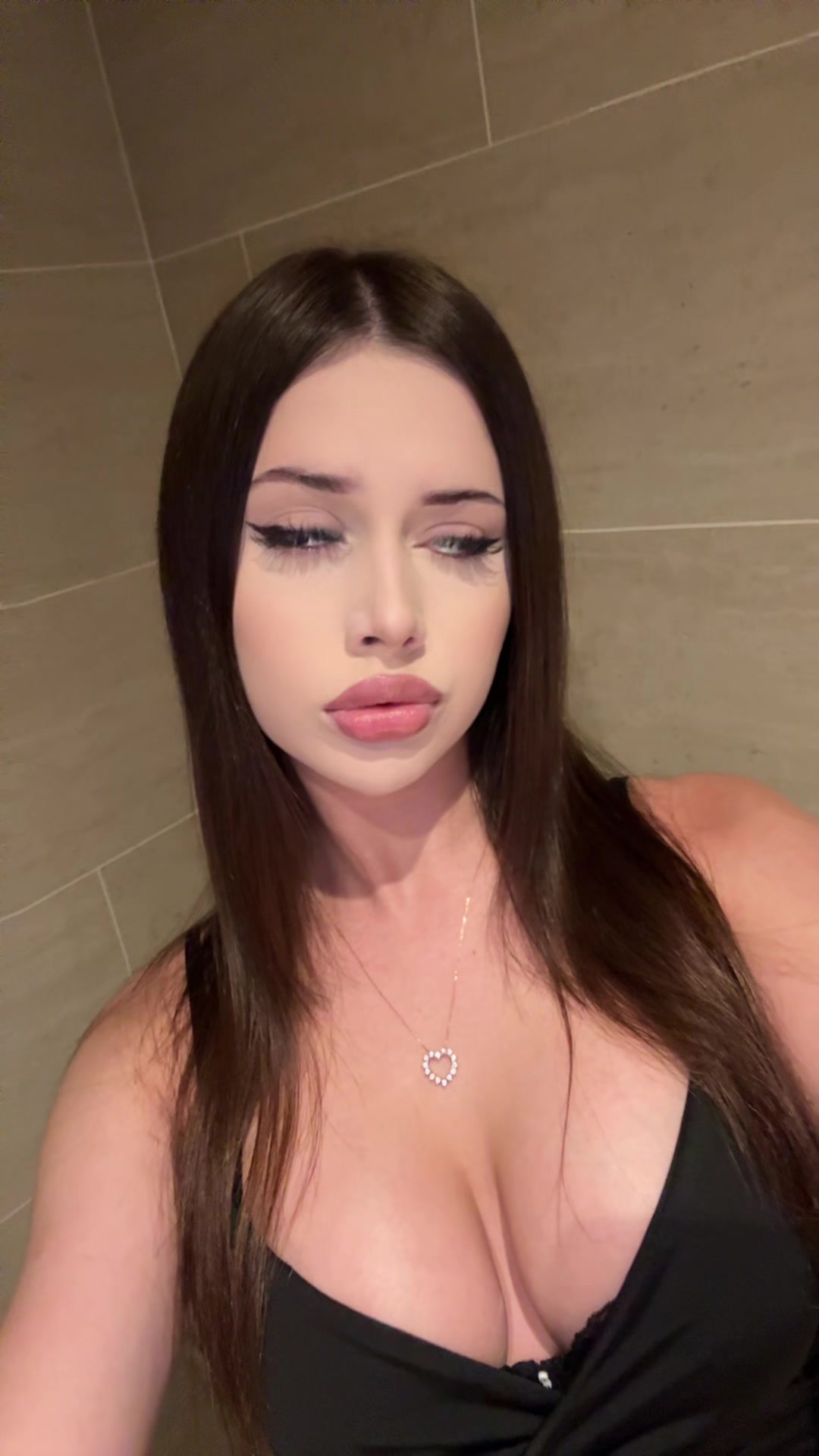 @elizaveta_ferrari