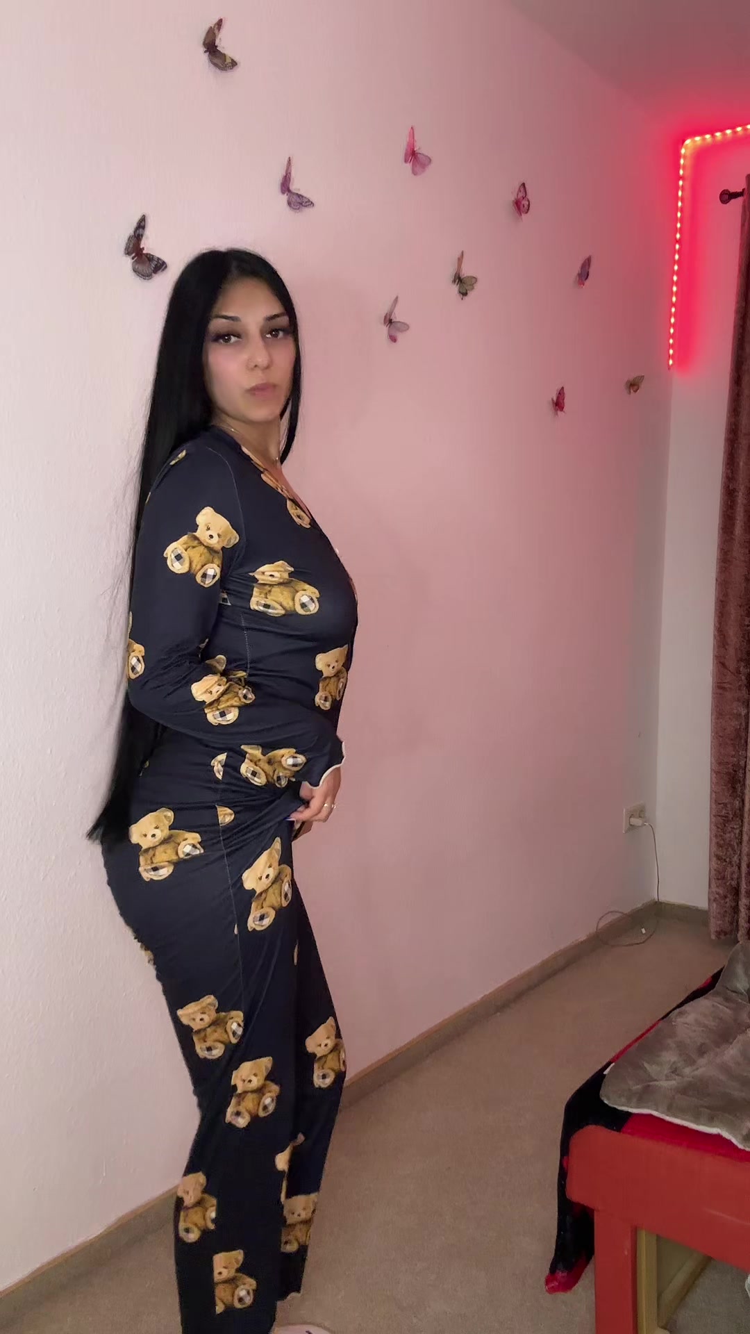 @denysadeny21