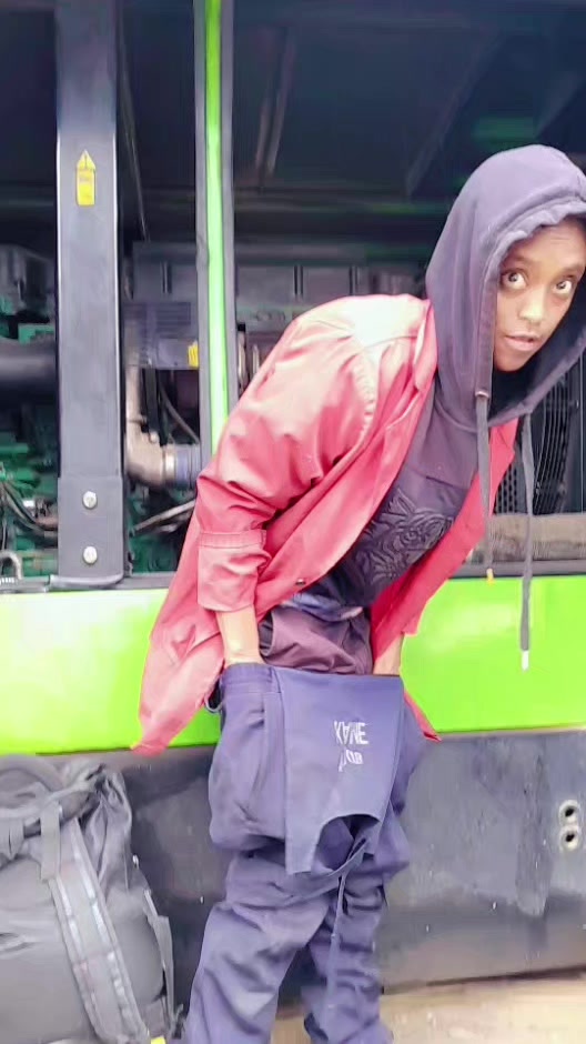 @የጨርቆሷ አወጣሽ