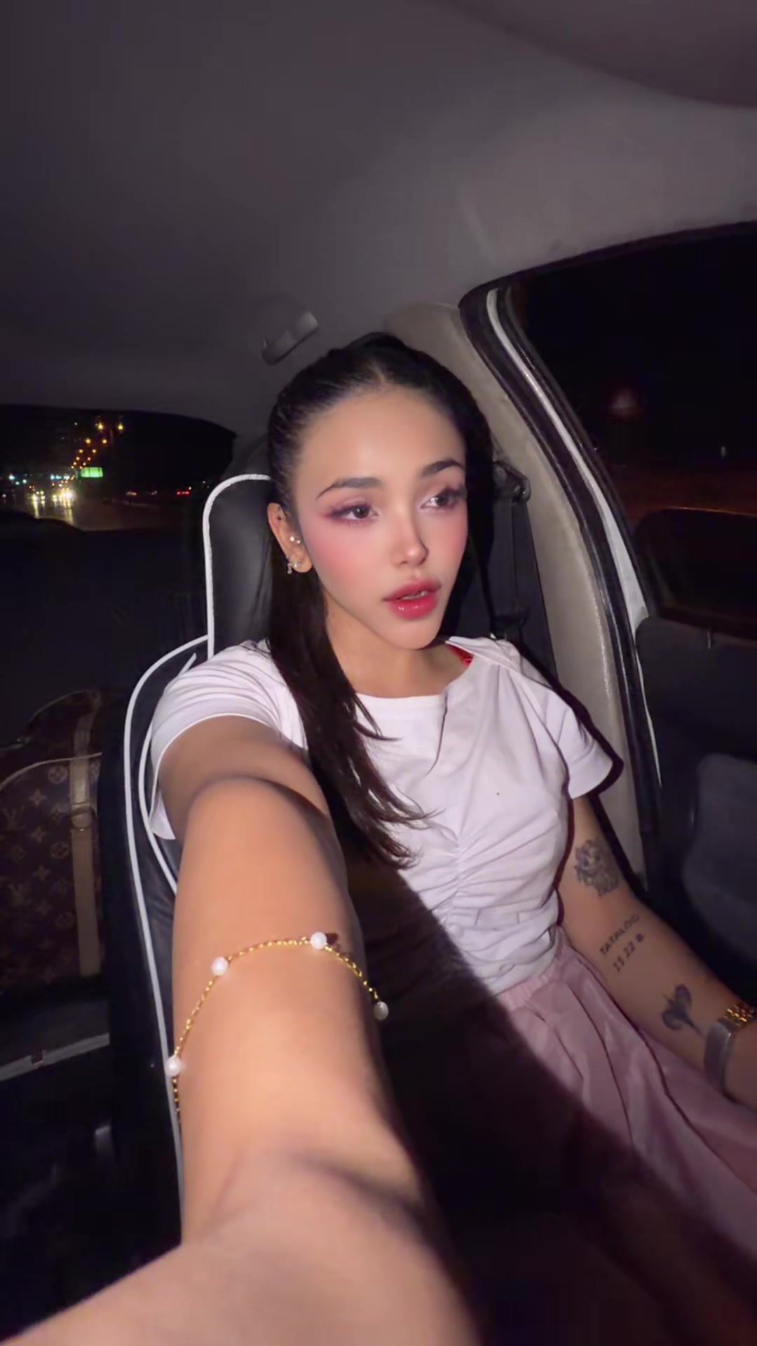 @tamanaabtahi5