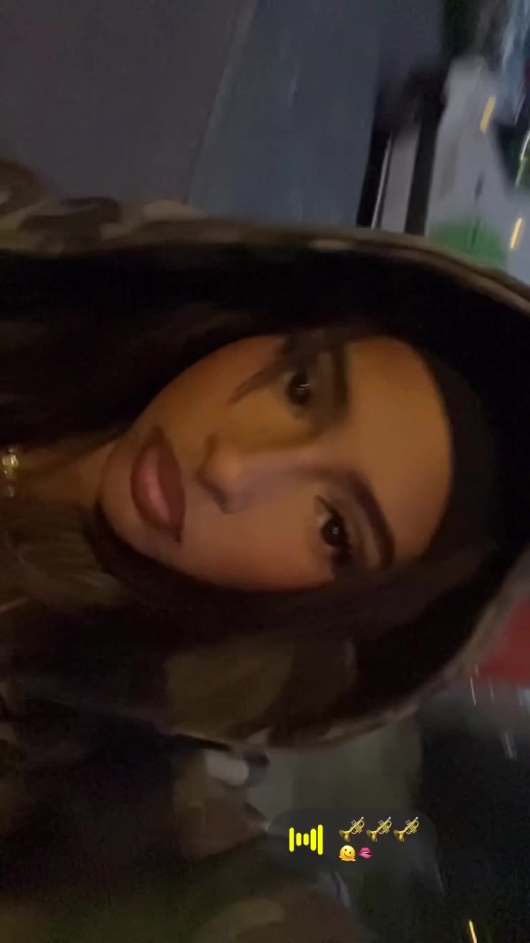 @sarahzfl