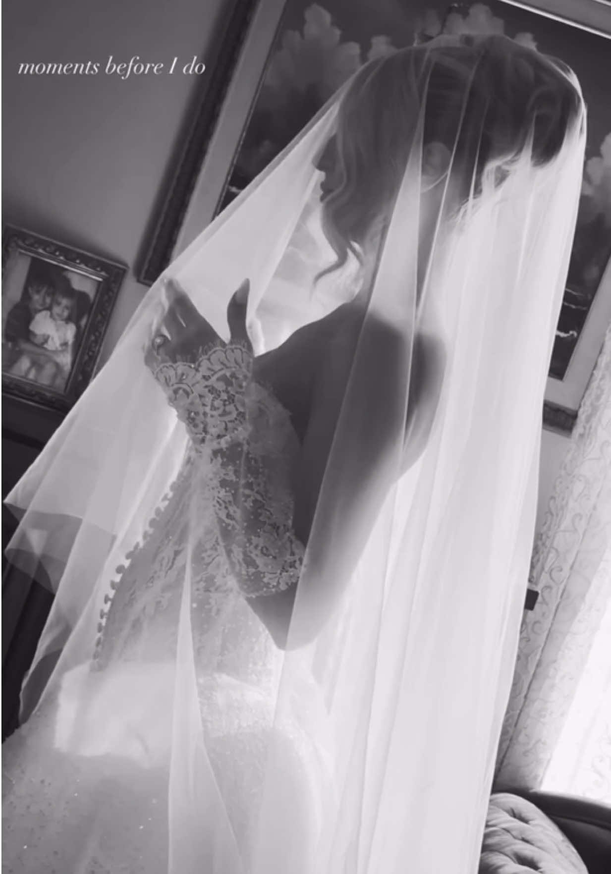 @Ourania_Kay - Fashion Designer