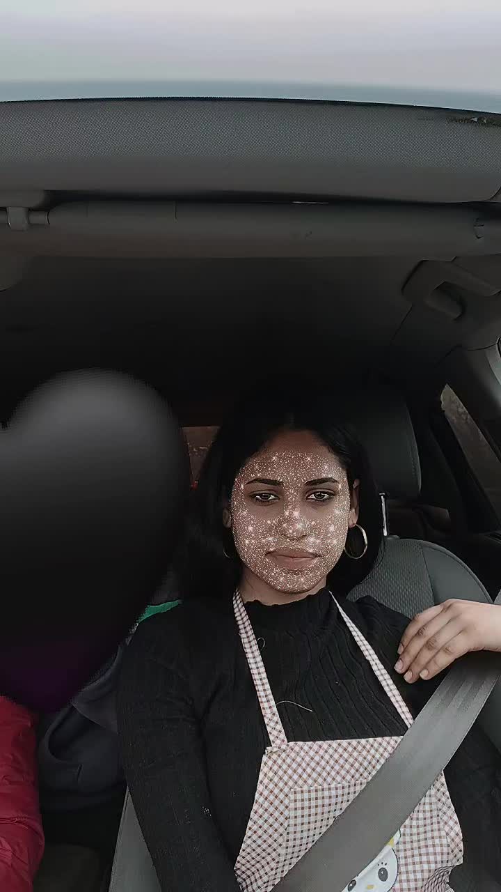 @🖤