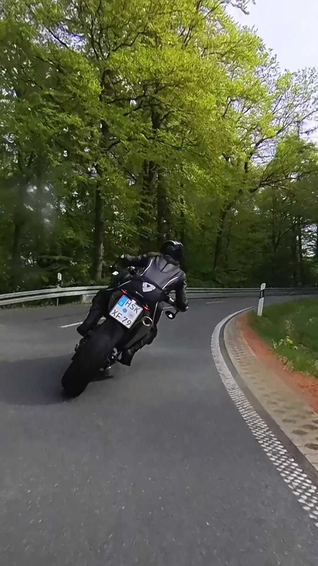 @moto_brownie