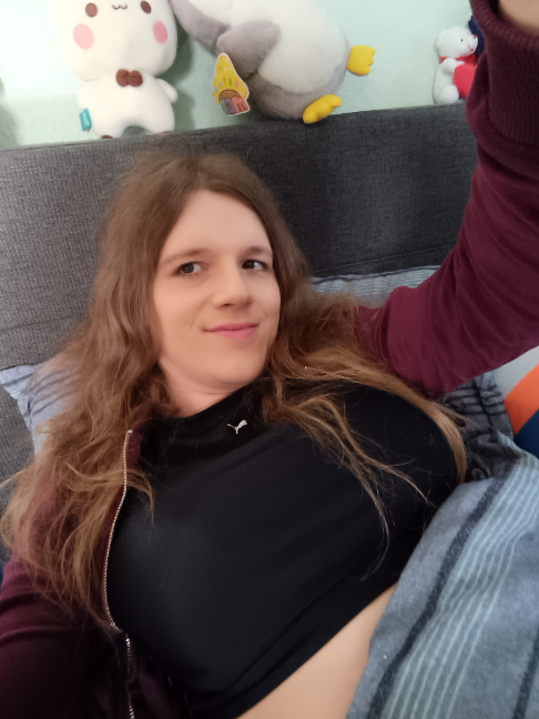 @Laurababyemily